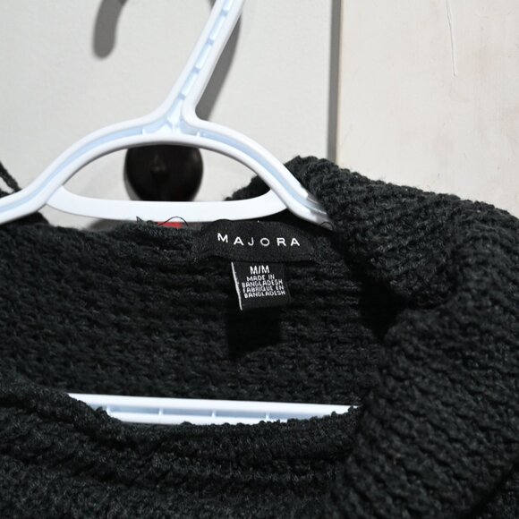 knitted sweater blue in color brand name Majora Made in Banladesh Size Med - Picture 4 of 5